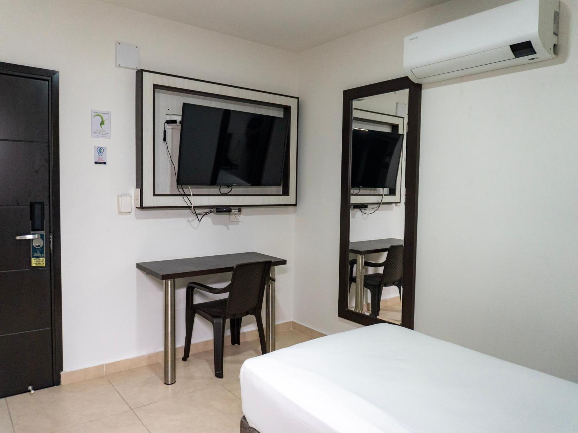 Hotel Andinos Plaza Florencia Florencia  Exterior foto